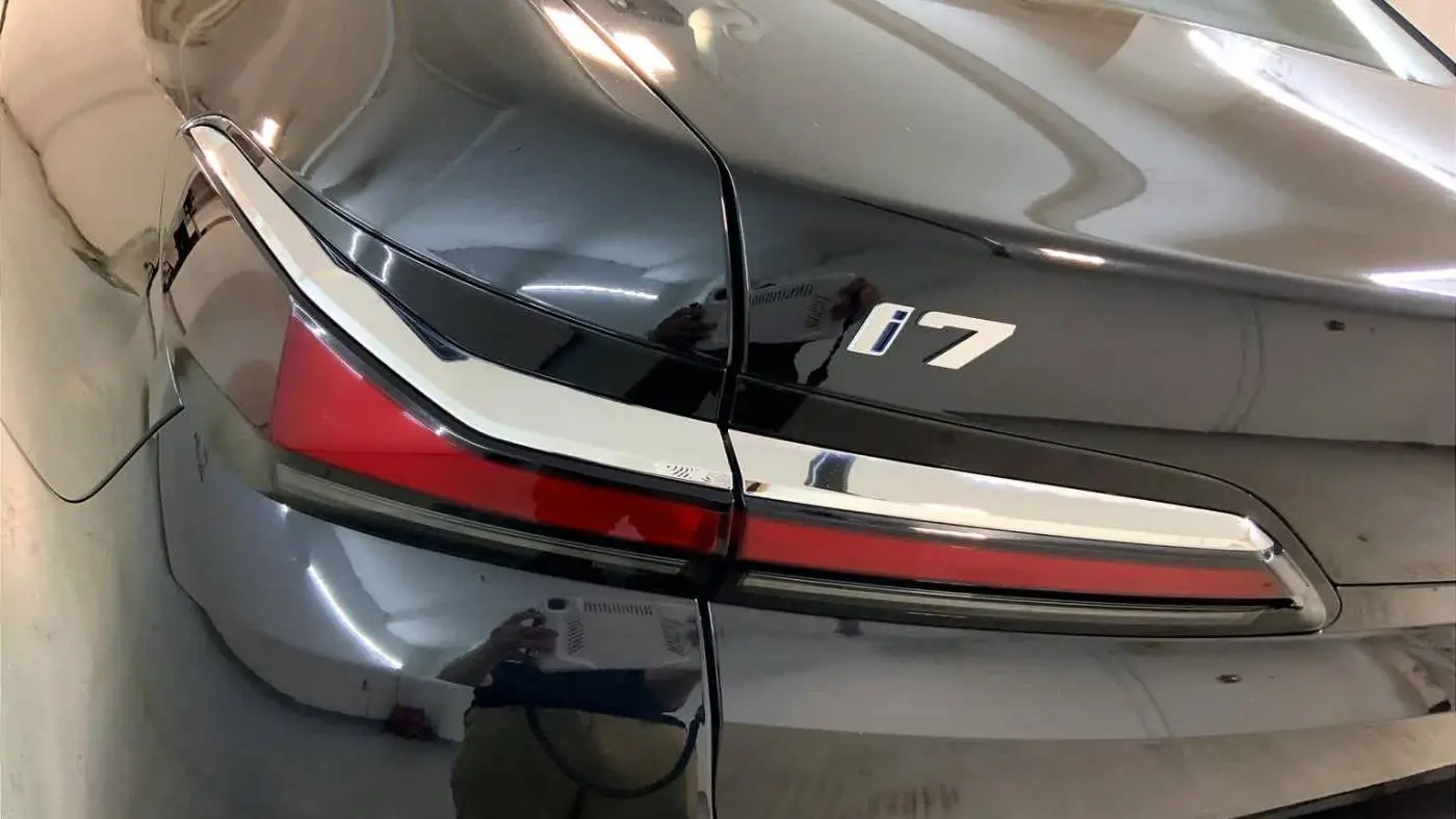 2023 BMW i7 WBY53EJ06PCN69452