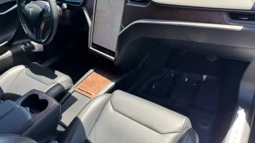 2018 Tesla Model S 5YJSA1E29JF289713