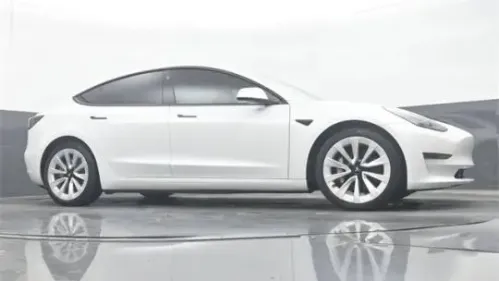 2022 Tesla Model 3 5YJ3E1EB8NF128011