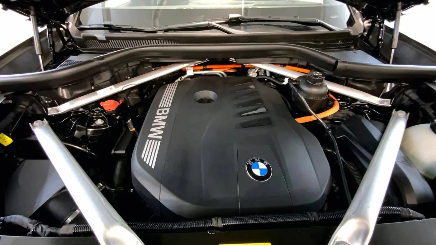 2024 BMW X5 5UX43EU01R9T89934