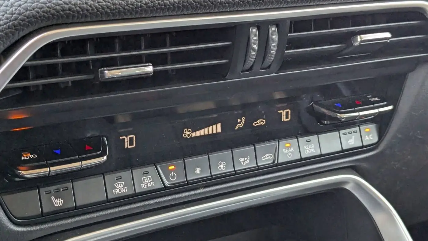 2024 Mazda CX-90 JM3KKBHAXR1159599