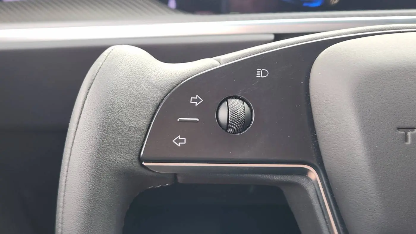 2023 Tesla Model S 5YJSA1E68PF499232
