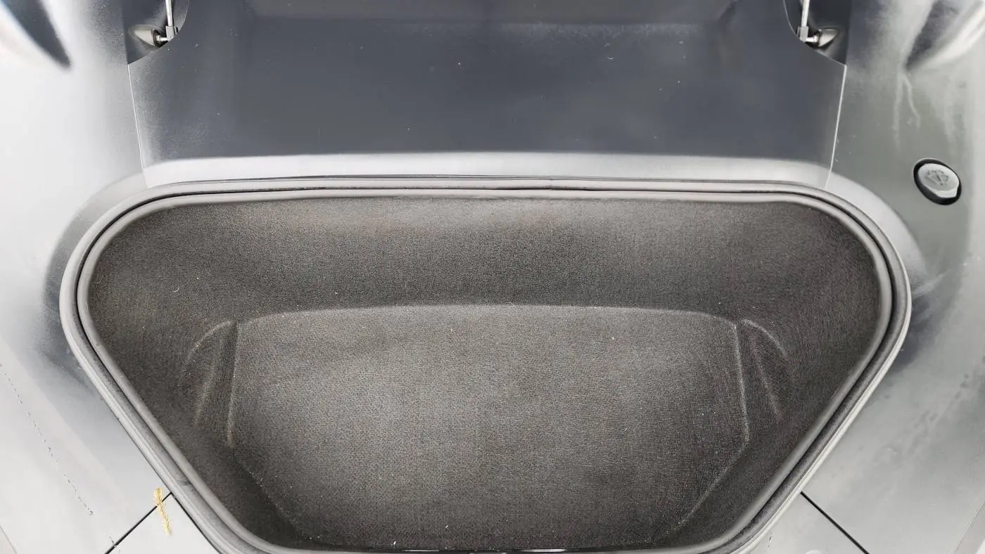 2023 Tesla Model S 5YJSA1E68PF499232