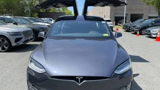 2021 Tesla Model X 5YJXCDE21MF320359