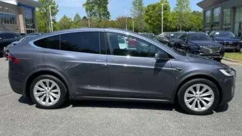 2021 Tesla Model X 5YJXCDE21MF320359