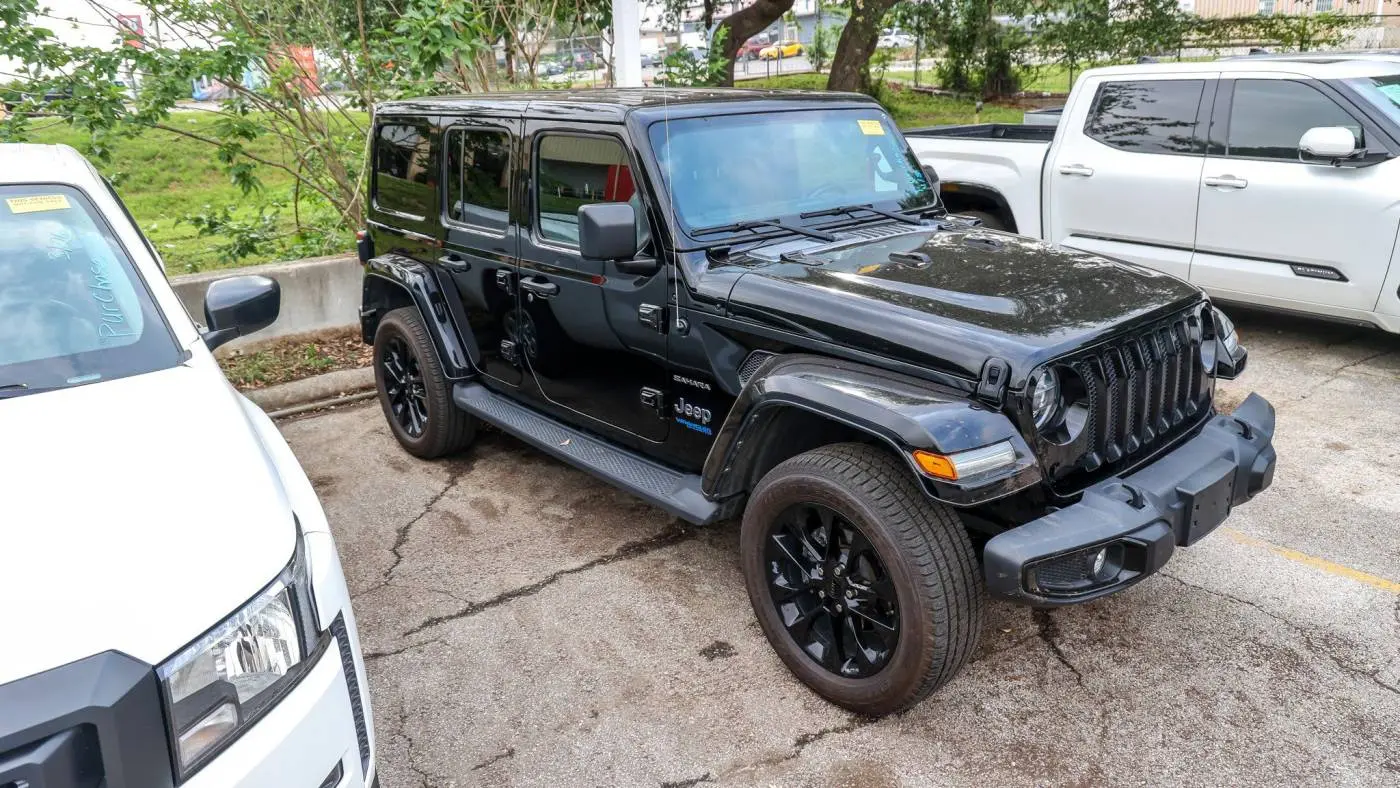 2021 Jeep Wrangler 1C4JJXP66MW677058