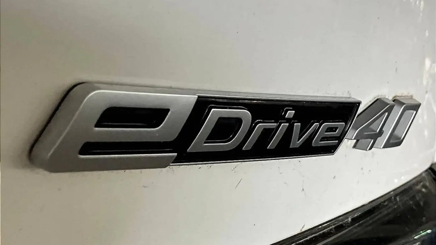 2024 BMW i4 WBY73AW02RFR97000