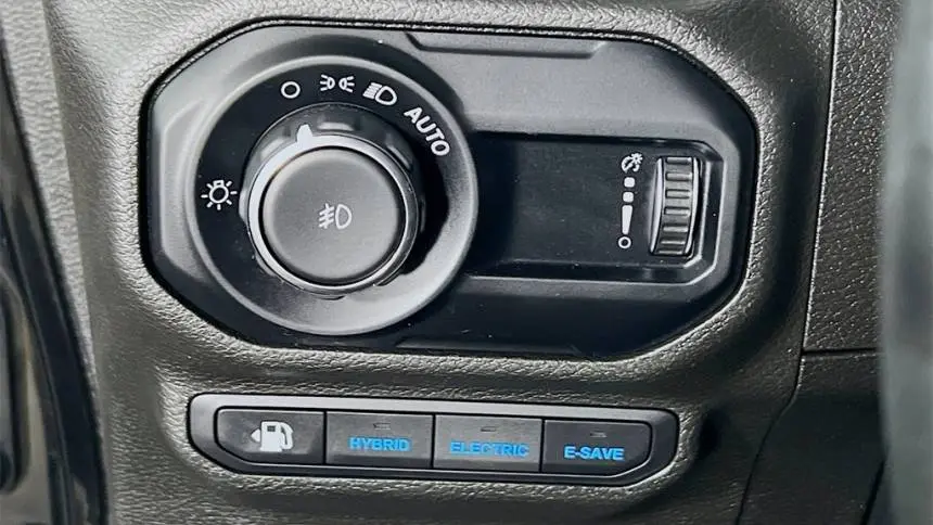 2023 Jeep Wrangler 1C4JJXP66PW513636