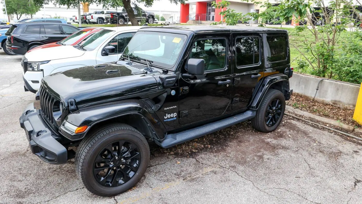 2021 Jeep Wrangler 1C4JJXP66MW677058