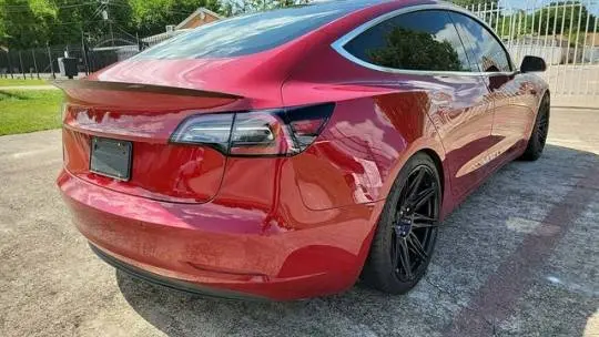 2019 Tesla Model 3 5YJ3E1EB0KF530066