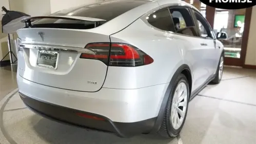 2016 Tesla Model X 5YJXCAE2XGF027708