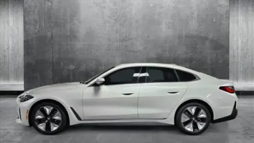 2025 BMW i4 WBY23HD07SFU81890