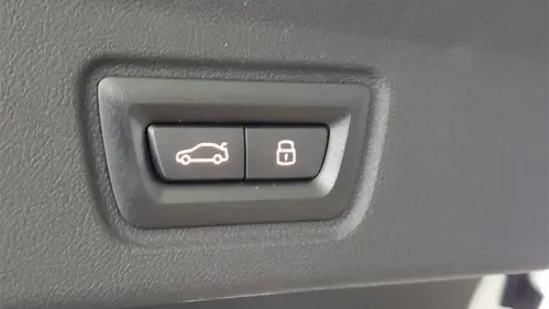 2025 BMW i4 WBY23HD04SFU86190