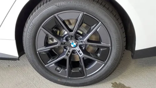 2025 BMW i4 WBY23HD04SFU86190