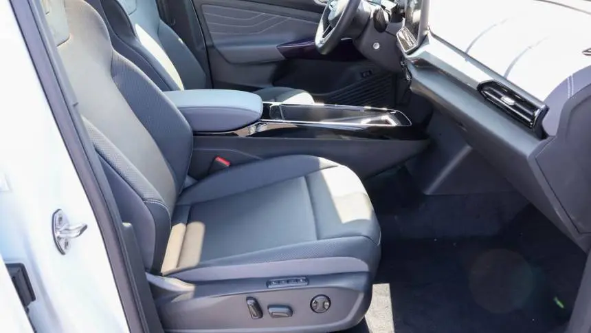 2025 Volkswagen ID.4 1V2WSPE81SC004277