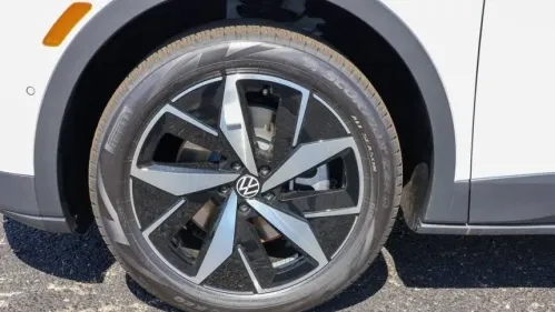 2025 Volkswagen ID.4 1V2WSPE81SC004277