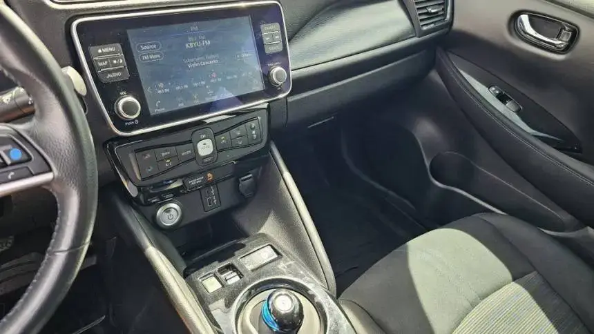 2020 Nissan LEAF - Images - 28
