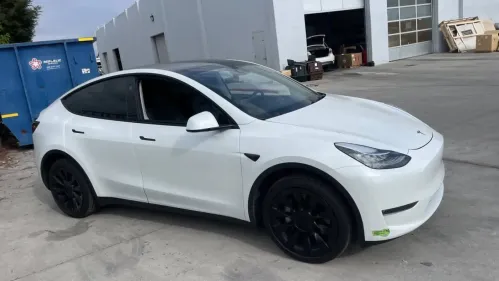 2023 Tesla Model Y 7SAYGDEE4PA136931