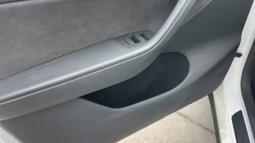 2023 Tesla Model Y 7SAYGDEE4PA136931