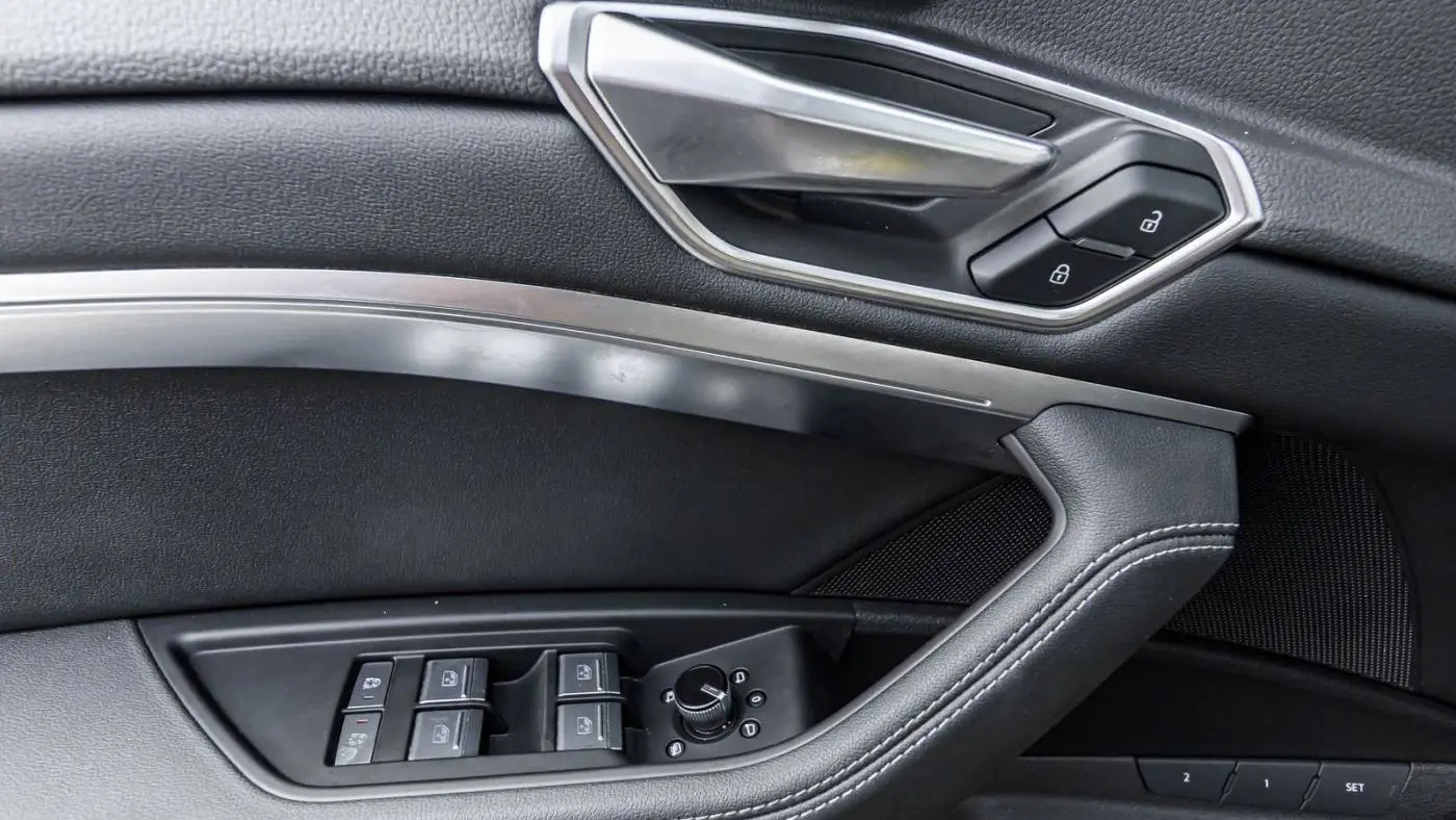 2023 Audi e-tron WA12AAGEXPB013733