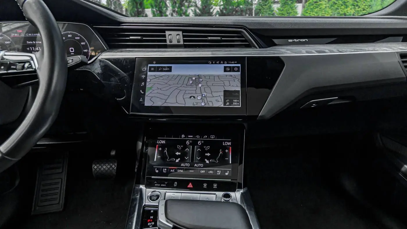 2023 Audi e-tron WA12AAGEXPB013733