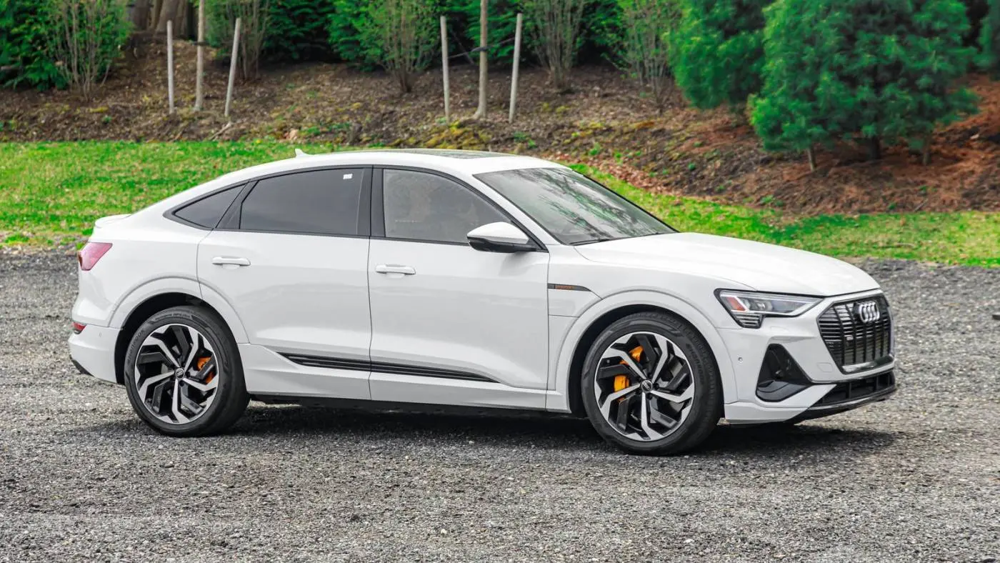 2023 Audi e-tron WA12AAGEXPB013733