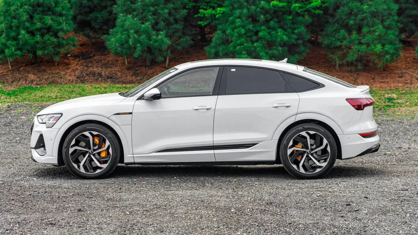 2023 Audi e-tron WA12AAGEXPB013733