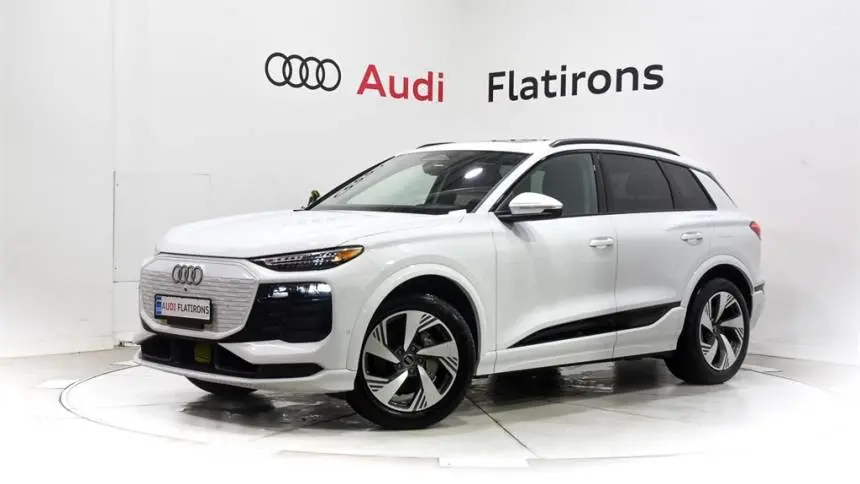 2025 Audi Q6 e-tron WA124BGFXSA035994