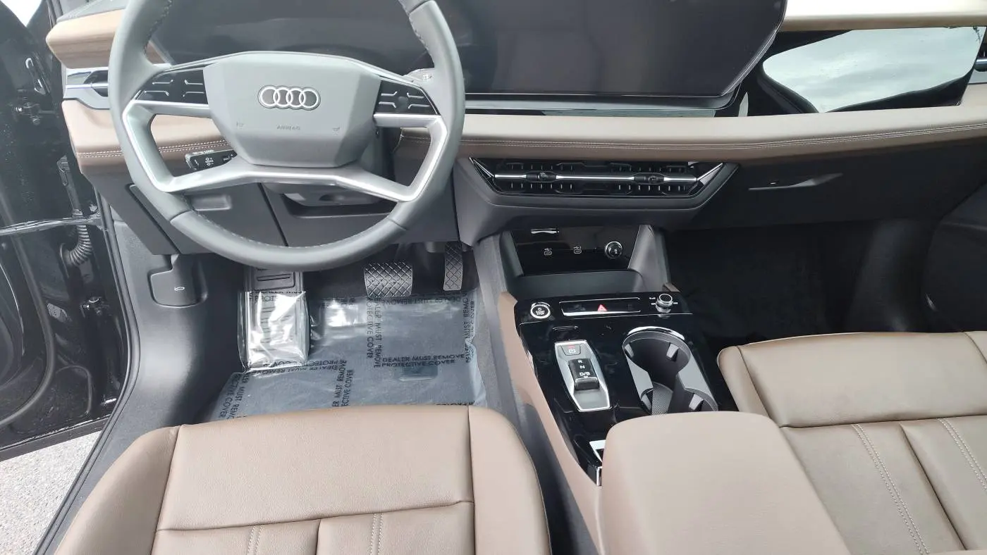 2025 Audi Q6 e-tron WA124BGF9SA035811