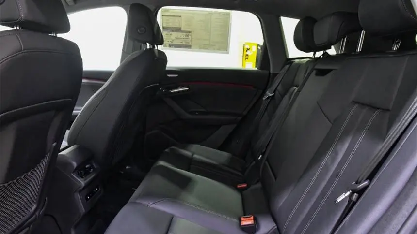 2025 Audi Q6 e-tron WA124BGFXSA035994