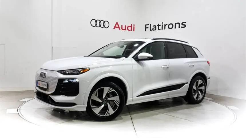 2025 Audi Q6 e-tron WA124BGFXSA035994