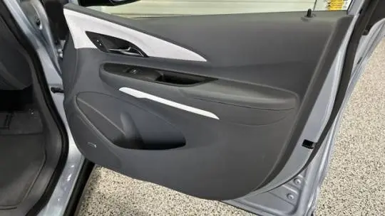 2017 Chevrolet Bolt 1G1FX6S00H4139242