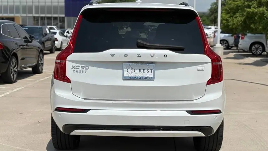 2023 Volvo XC90 YV4H60CW0P1951527