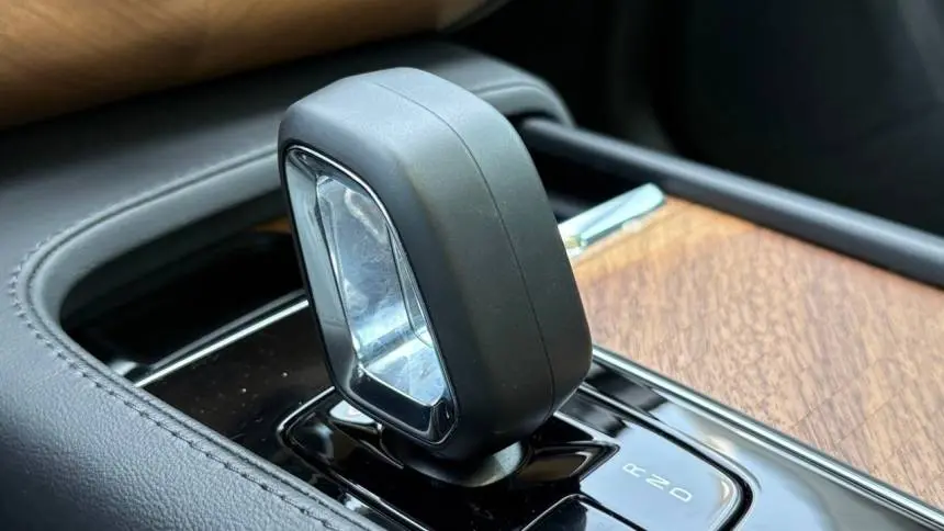 2023 Volvo XC90 YV4H60CW0P1951527