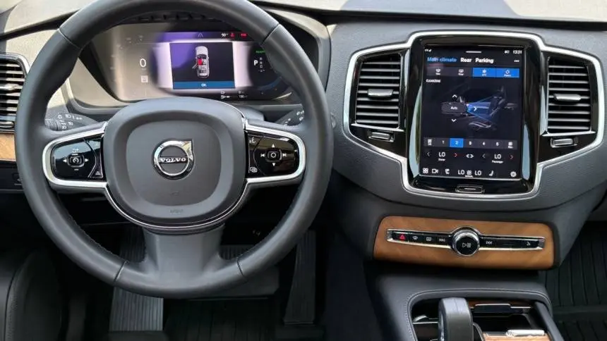 2023 Volvo XC90 YV4H60CW0P1951527
