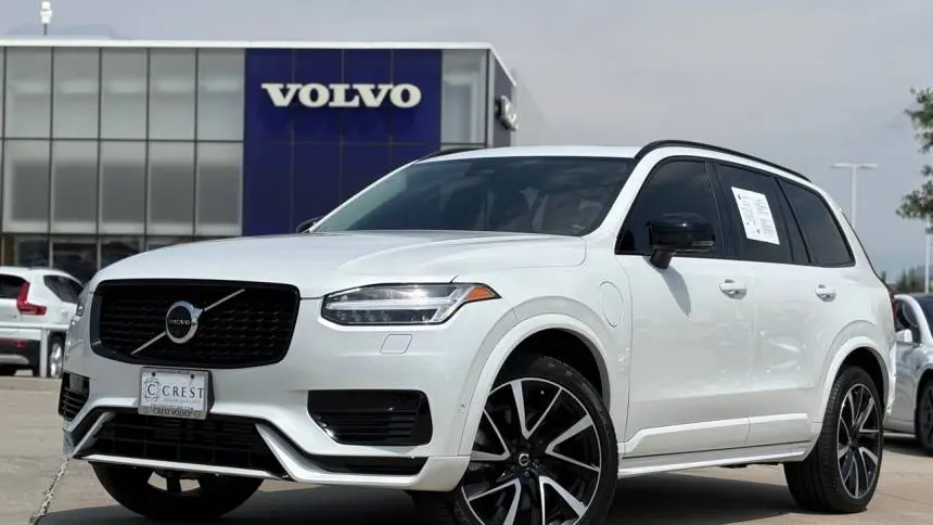 2023 Volvo XC90 YV4H60CW0P1951527