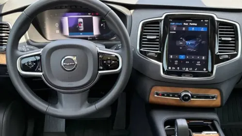 2023 Volvo XC90 YV4H60CW0P1951527
