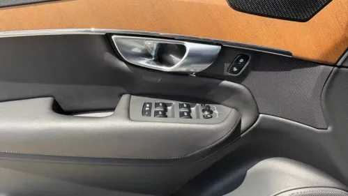 2023 Volvo XC90 YV4H60CW0P1951527