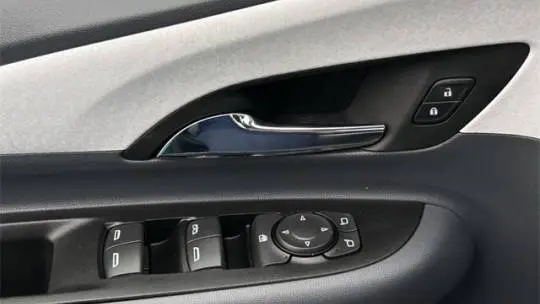 2021 Chevrolet Bolt 1G1FY6S01M4112574