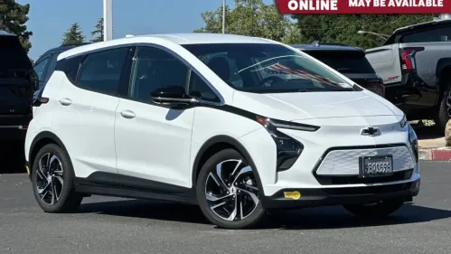 2022 Chevrolet Bolt - Images - 1