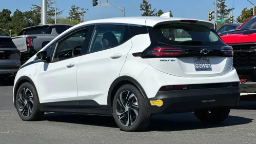 2022 Chevrolet Bolt - Images - 7