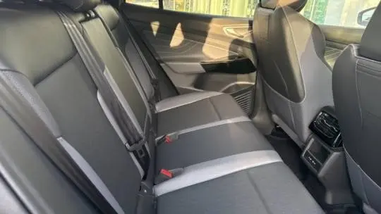 2023 Volkswagen ID.4 1V2EMPE84PC008000