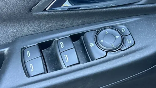 2022 Chevrolet Bolt - Images - 13