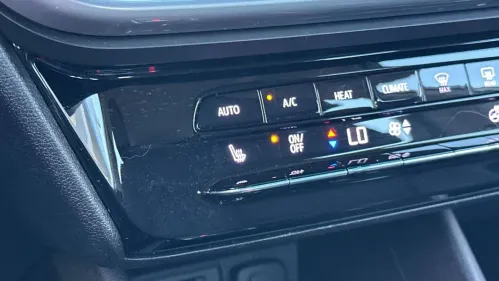 2022 Chevrolet Bolt - Images - 29