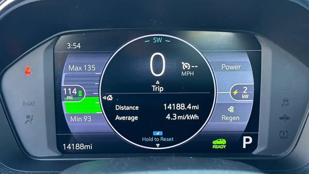 2022 Chevrolet Bolt - Images - 39