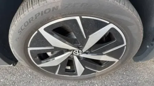 2023 Volkswagen ID.4 1V2EMPE84PC008000