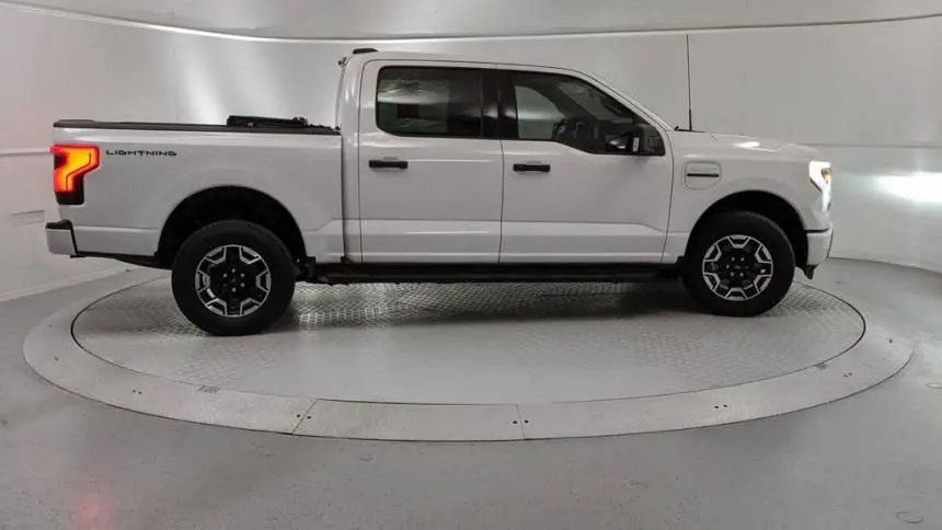 2023 Ford F-150 Lightning 1FTVW1EL9PWG05297