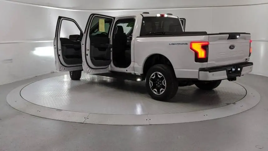 2023 Ford F-150 Lightning 1FTVW1EL9PWG05297
