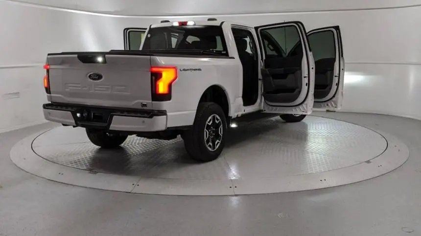 2023 Ford F-150 Lightning 1FTVW1EL9PWG05297