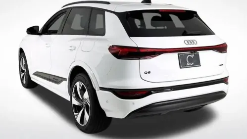 2025 Audi Q6 e-tron WA124BGF2SA032572